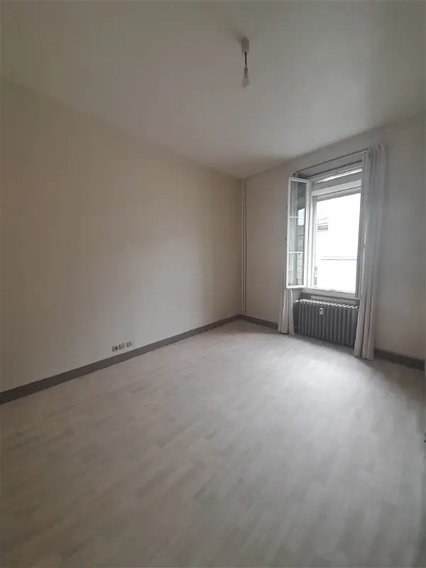 Location appartement 1 pièce - 20m² à Angers (49100)