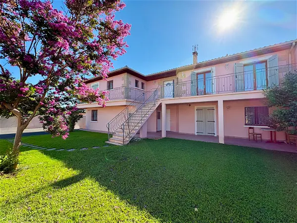Achat maison 8 pièces - 235m² à Gujan mestras (33470)