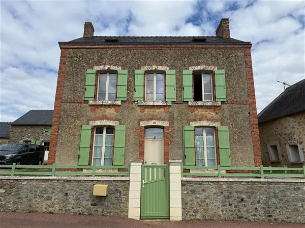Maison à vendre - AUVERS LE HAMON, 7 pièces