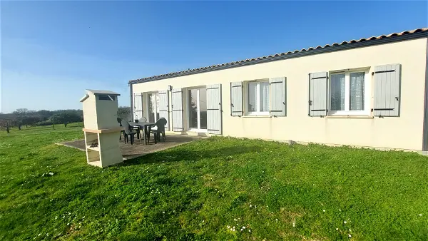Achat maison 5 pièces - 94.37m² à Taillebourg (17350)