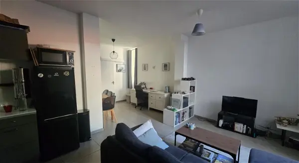 Appartement à louer - Beaurepaire, 2 pièces