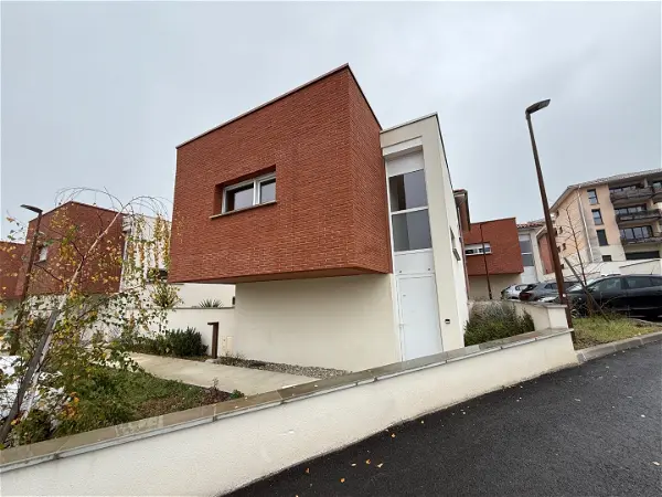 Maison à louer - ROUFFIAC-TOLOSAN, 4 pièces