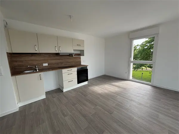 Location appartement 3 pièces - 63.17m² à L huisserie (53970)