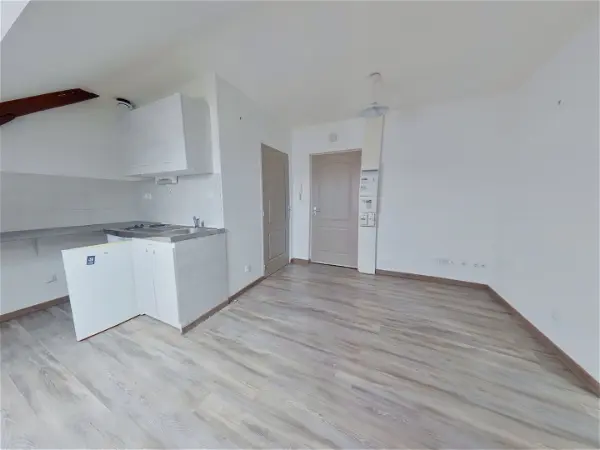 Appartement à louer - ST PIERRE DES CORPS, 2 pièces