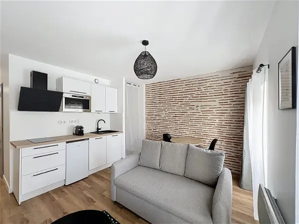 Location appartement 1 pièce - 31.61m² à Villeneuve sur lot (47300)