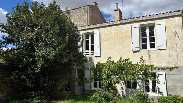 Location maison 3 pièces - 80m² à Niort (79000)