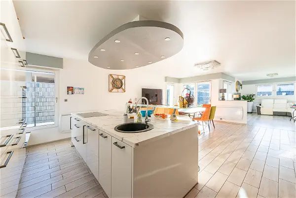 Maison à vendre - SAINT AMAND LES EAUX, 7 pièces