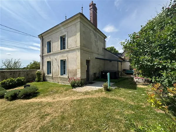 Maison à vendre - LA ROCHE CLERMAULT, 6 pièces