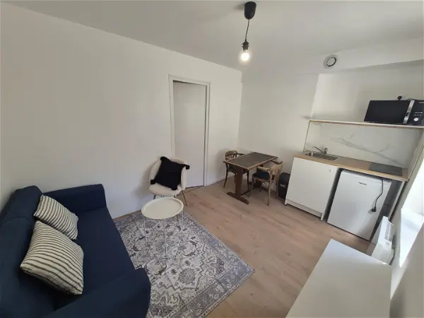 Location appartement 2 pièces - 21.01m² à Douai (59500)