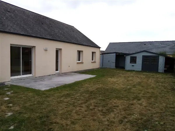 Maison à louer - CHEMILLE EN ANJOU, 4 pièces