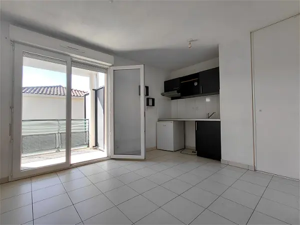 Studio à vendre - MONTBERON