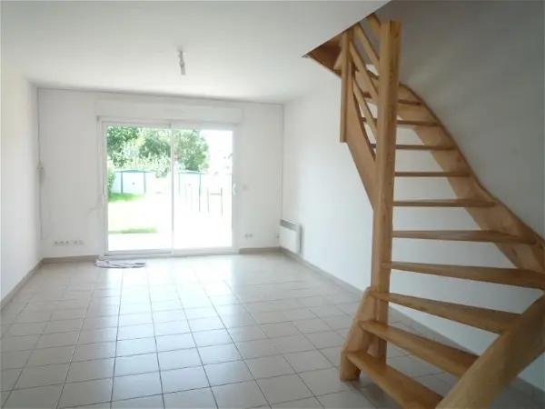 Maison à louer - Maing, 3 pièces
