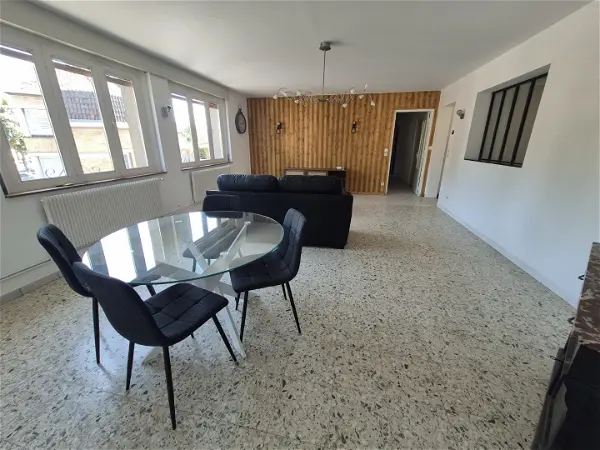Location appartement 4 pièces - 128.66m² à Valenciennes (59300)