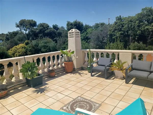 Location maison 4 pièces - 105.64m² à Saint raphaël (83700)