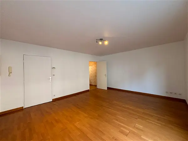 Studio à louer - SENS