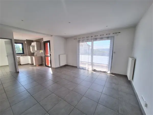 Appartement à louer - CLERMONT - FERRAND, 3 pièces