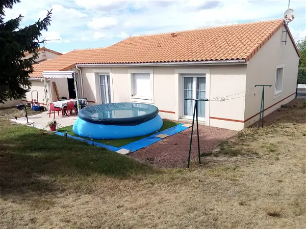 Maison à louer - CHEMILLE EN ANJOU, 4 pièces