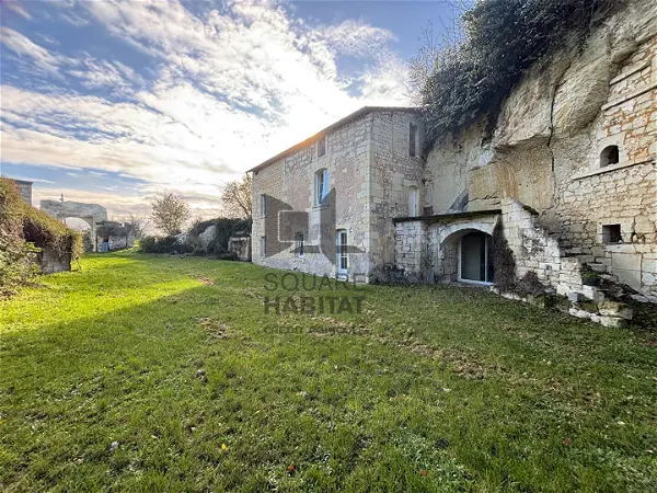 Achat maison 5 pièces - 102m² à Lerné (37500)