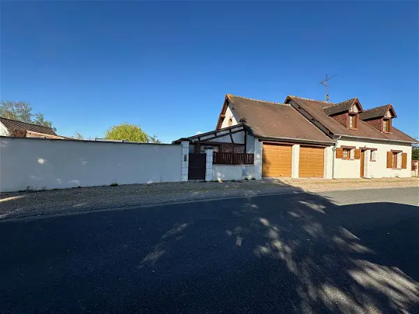 Maison à vendre - MONT PRES CHAMBORD, 6 pièces