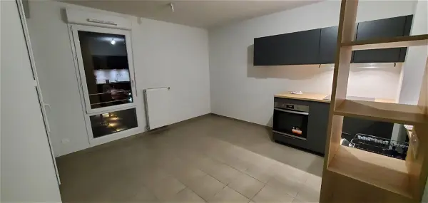 Location appartement 2 pièces - 37m² à Vaulx-en-velin (69120)