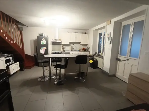 Achat maison 3 pièces - 80m² à Ouches (42155)