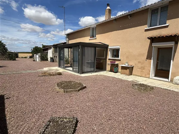 Maison à vendre - CURCAY SUR DIVE, 3 pièces