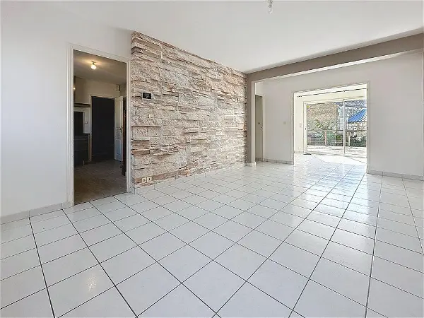 Achat maison 6 pièces - 145m² à Maze (49630)