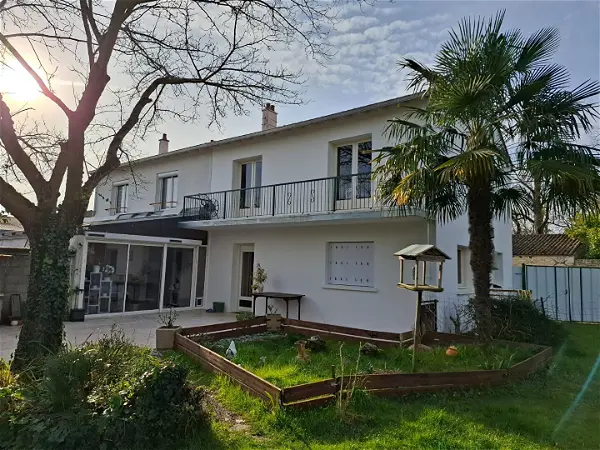 Achat maison 7 pièces - 163.99m² à Arcais (79210)
