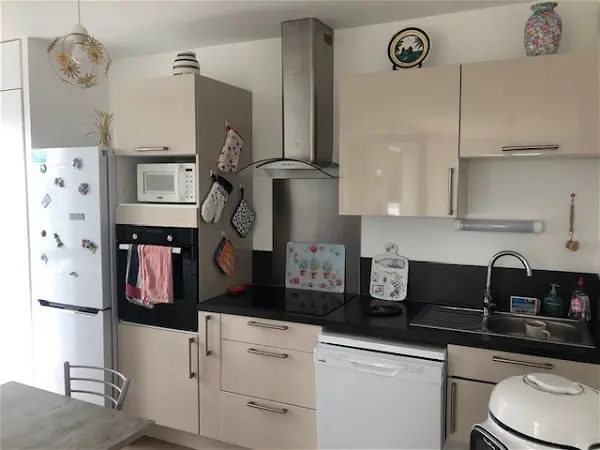 Appartement à louer - CHARTRES DE BRETAGNE, 3 pièces