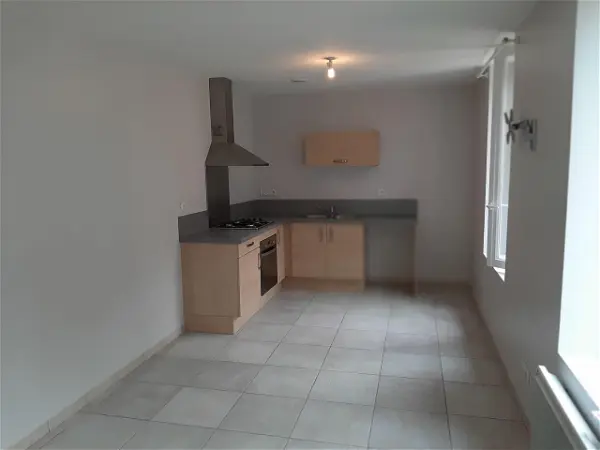 Appartement à louer - Ambérieu-en-Bugey, 2 pièces