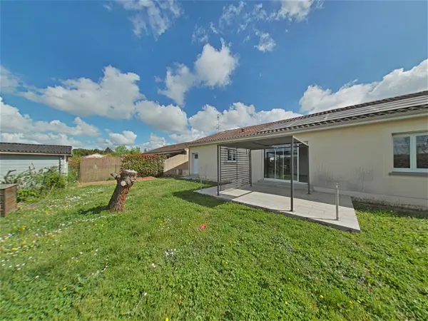 Maison à louer - BONNEUIL MATOURS, 5 pièces