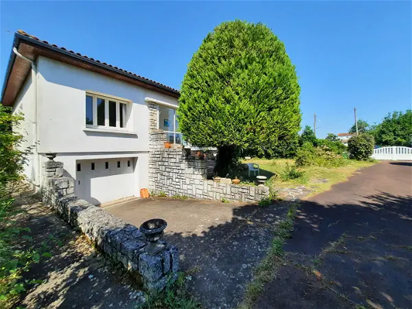 Maison à vendre - SAINTES, 7 pièces
