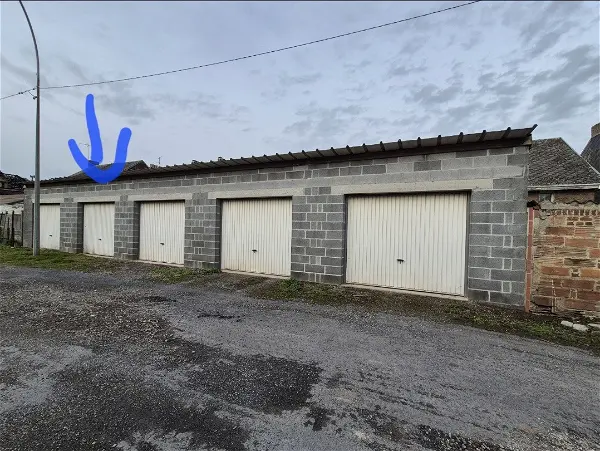 Location stationnement - 12m² à Maubeuge (59600)
