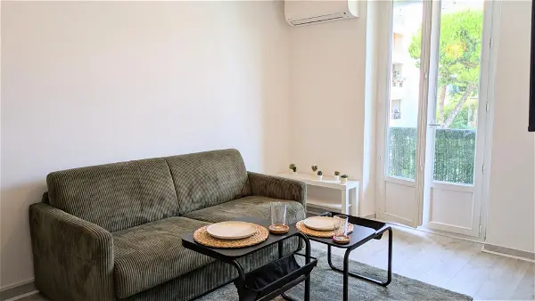 Location appartement 1 pièce - 18.45m² à Nice (06100)