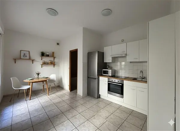 Appartement à louer - BORDEAUX, 3 pièces