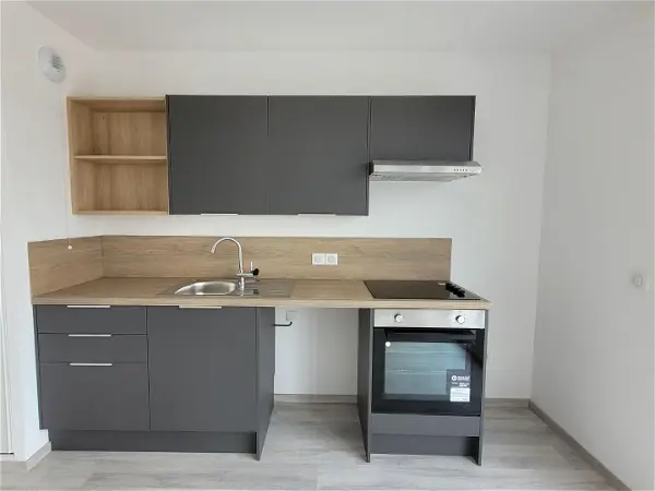 Appartement à louer - Valenciennes, 2 pièces