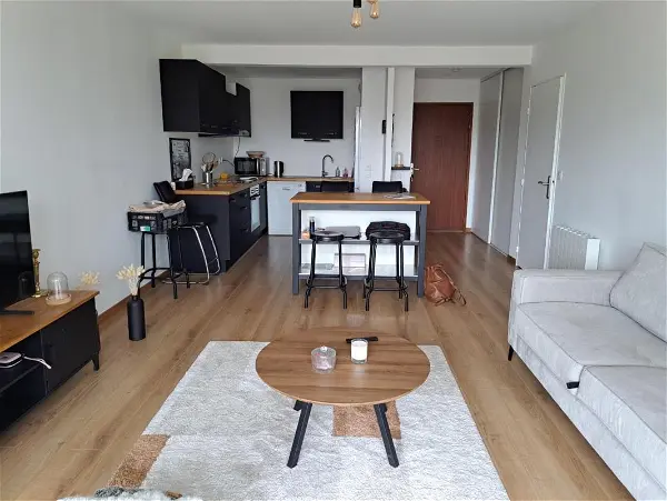 Appartement à louer - Fontaine, 2 pièces