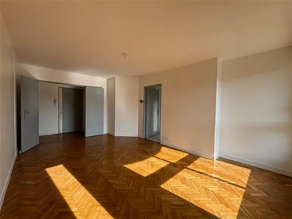 Location appartement 3 pièces - 62m² à Sens (89100)