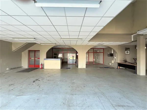 Local commercial à louer - BESANCON, 5 pièces