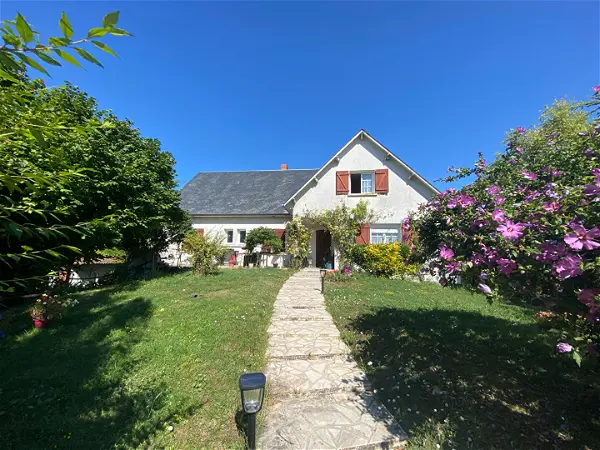 Maison à vendre - SAIRES, 8 pièces