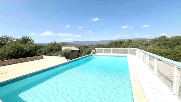 Achat maison 7 pièces - 166m² à Apt (84400)
