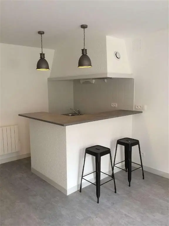 Appartement à louer - POITIERS, 1 pièce