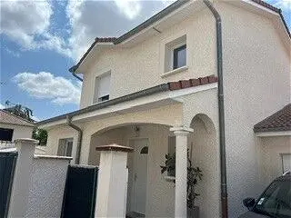 Location maison 4 pièces - 95m² à Janneyrias (38280)