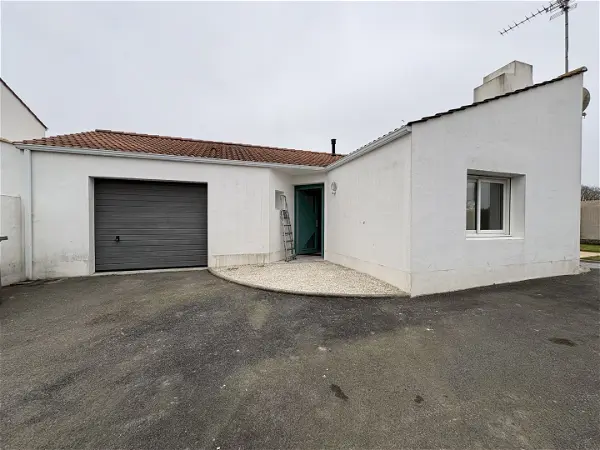 Maison à louer - LE FENOUILLER, 4 pièces