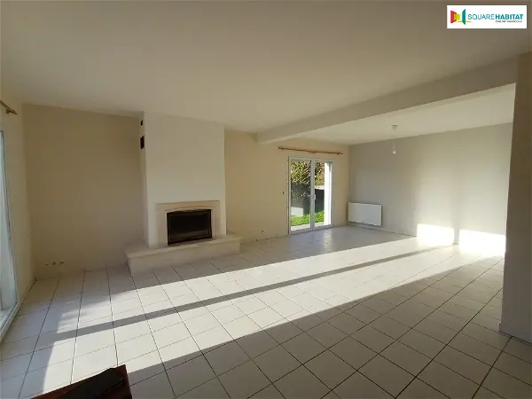 Location maison 5 pièces - 112.07m² à Lescar (64230)