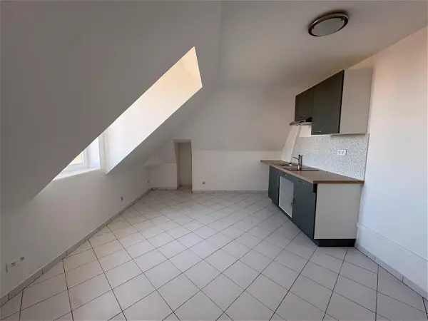 Location appartement 2 pièces - 22.22m² à Elbeuf (76500)