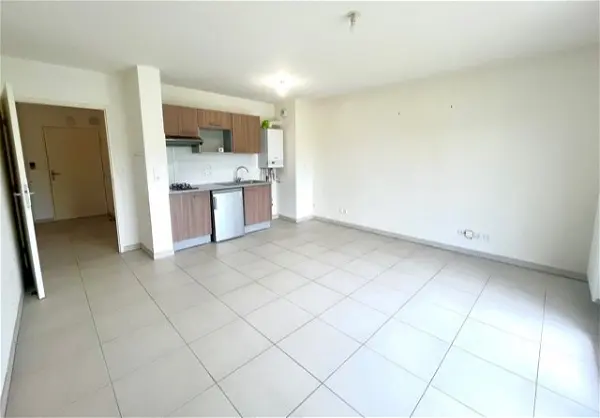 Location appartement 2 pièces - 42.89m² à Fleury les aubrais (45400)