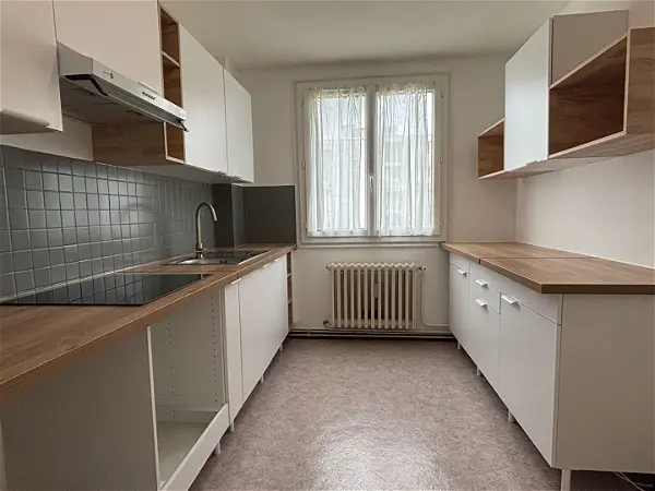 Appartement à vendre - SAINT CYR SUR LOIRE, 3 pièces