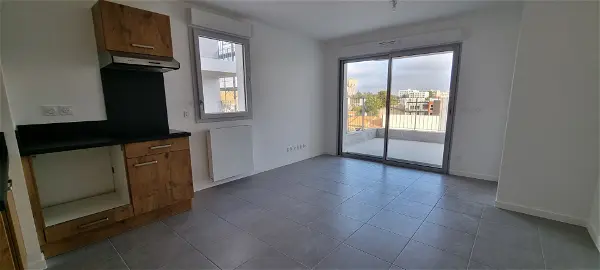 Location appartement 2 pièces - 39.31m² à Cenon (33150)