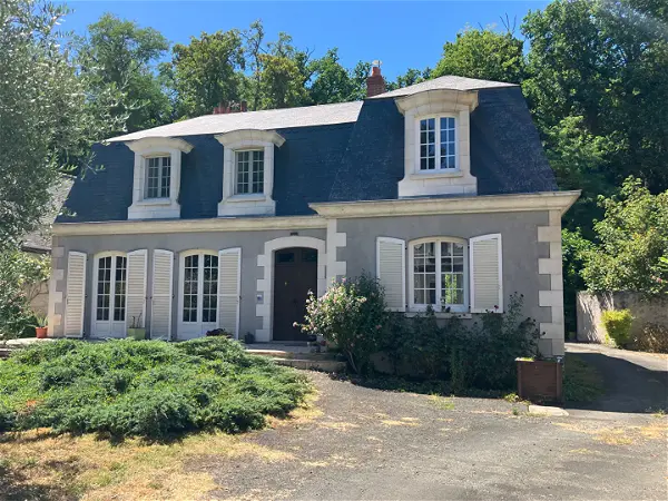 Maison à vendre - MONTBAZON, 7 pièces